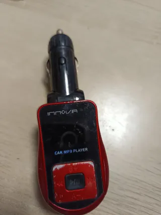 Pack transmisor FM + manos libres Bluetooth – para