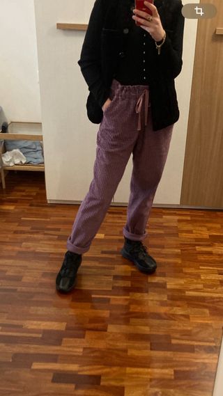 Pantalón pana grueso morado