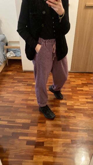 Pantalón pana grueso morado