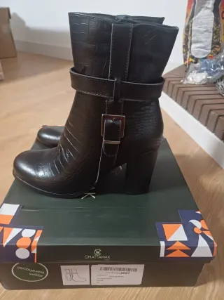 Botín CHATTAWAK Negro Talla 40