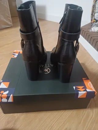 Botín CHATTAWAK Negro Talla 40