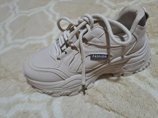 Zapatillas deportivas talla 39