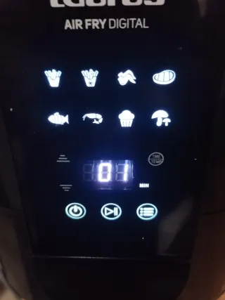 Freidora de aire Taurus Digital Negra