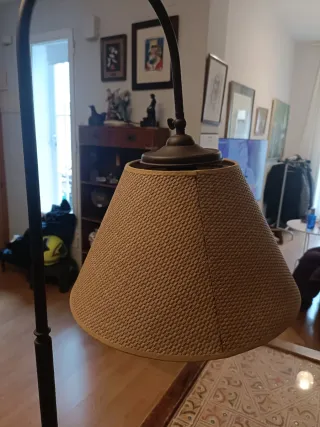 2 Lámparas de pie rústicas