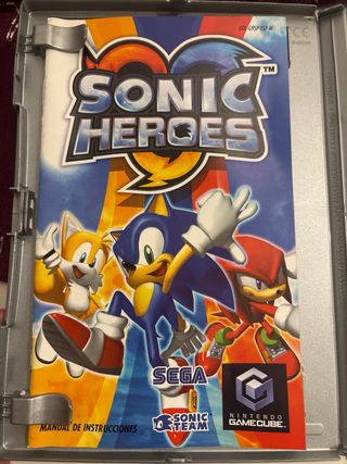 Gamecube sonic héroes completo