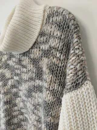 Jersey jaspeado cuello alto