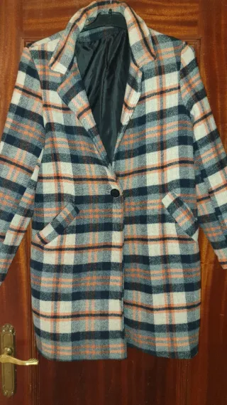 Abrigo cuadros beige y naranja  Talla L