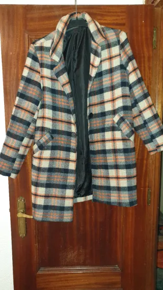 Abrigo cuadros beige y naranja  Talla L