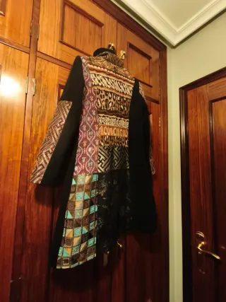 Abrigo patchwork multicolor