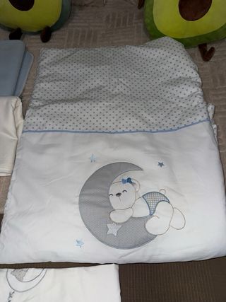 Lote Ropa y Calzado Bebé (40€)