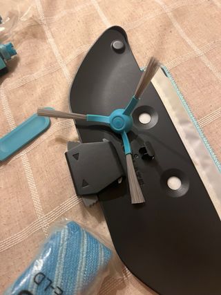 Robot aspirador y friegasuelos Conga 4690