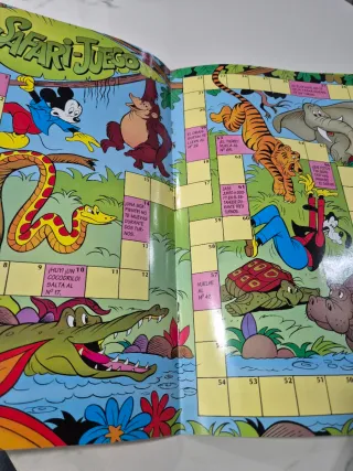 Libro pegatinas Disney Mickey de safari Panini