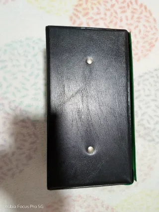 Porta cassettes negro