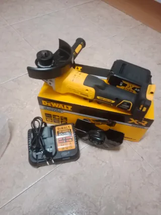 Radial Amoladora DeWalt 405N nueva