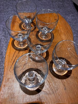 Calici da vino vintage in cristallo