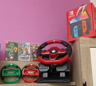 Pack nintendo Pikachu + Volante De colección