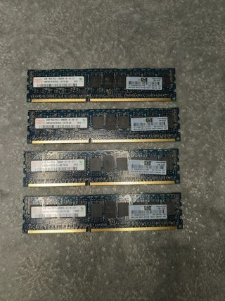 4x Hynix 4GB DDR3 PC3-10600R ECC RAM