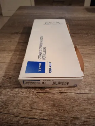 Cerradura Tesa 20106PRHN con llaves