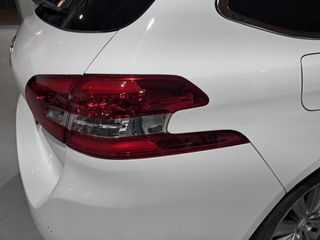 Peugeot 308 SW Allure BlueHDI 130 S&S