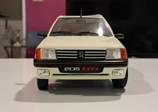 Peugeot 205 GTI 1.9 MK1 1988 Solido Blanco 130 cv