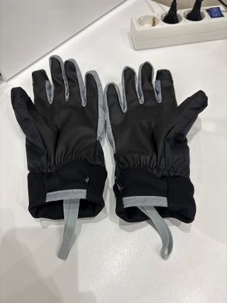 Guantes Wedze grises y negros