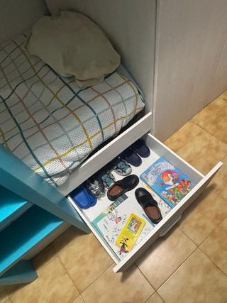 Se vende litera o cama doble para niños