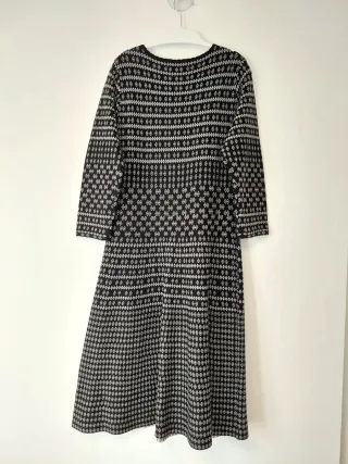 Vestido midi lana negro