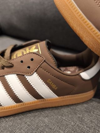 Adidas Samba Marrón y Blanco