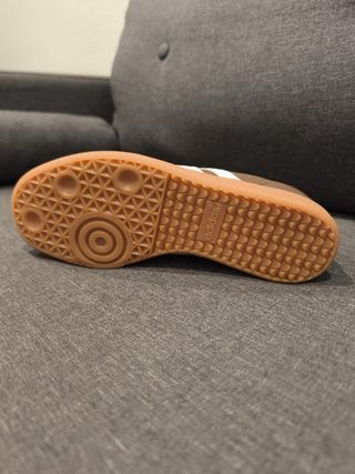 Adidas Samba Marrón y Blanco