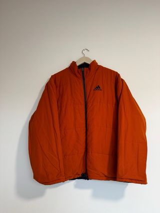 Cazadora reversible Adidas azul y naranja