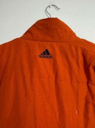 Cazadora reversible Adidas azul y naranja