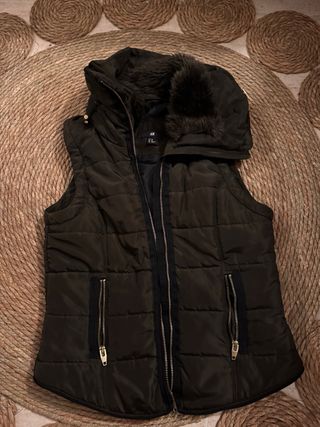 Chaleco H&M Verde Oliva
