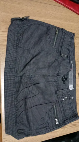 Falda mini vaquera y de cuadros