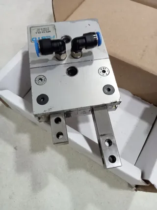 Cilindro Festo HPV-14-20-A