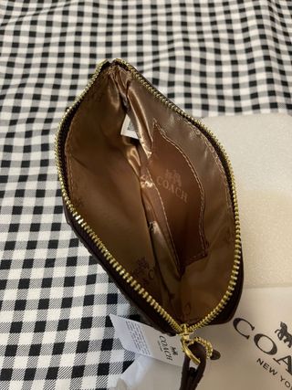 Monedero Coach Marrón y Dorado No original