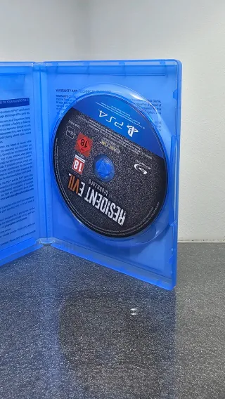 Resident Evil 7 VII Biohazard PS4 PS5 PlayStation