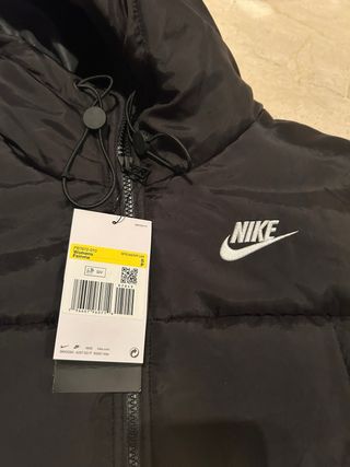 Abrigo Nike Therma-Fit Talla S nuevo con etiquetas