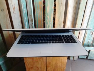 PORTATIL HP CPU AMD A6 QUADCORE-DISC 500GB-RAM 4GB