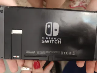 Nintendo Switch Gris/Negro y lote complementos