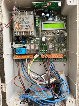 Puerta de garaje automática