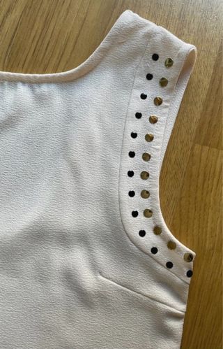 Vestido blanco y negro con tachuelas T.S