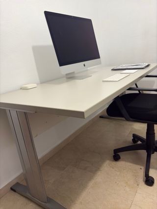 Mesa de oficina escritorio