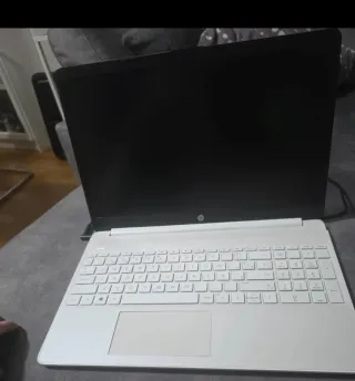 Portátil HP Blanco 250 GB 8 RAM WINDOWS