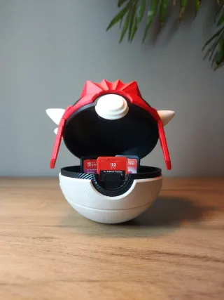 Groudon inspired Poké Ball