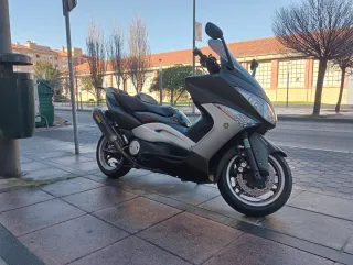 Yamaha TMAX 500 Tech Max