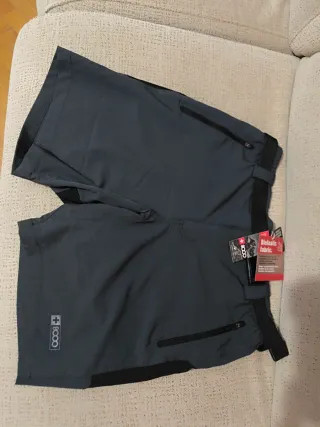 Pantalón Corto +8000 Gris Talla L