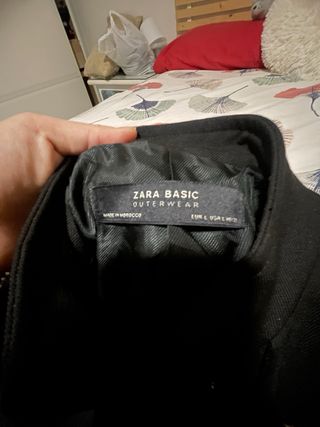 Chaqueta Zara Negra Botones Dorados