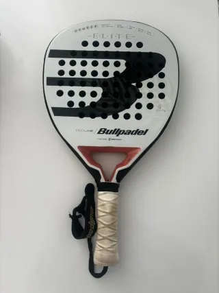 Pala de pádel Bullpadel Elite
