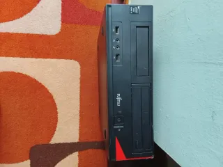 PC Sobremesa Fujitsu Negro