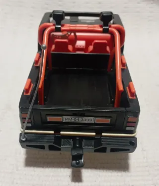 Coche PLAYMOBIL "Racing Team"